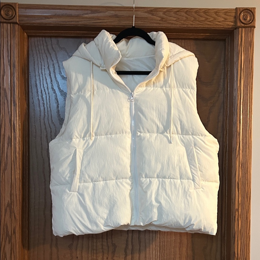 Cozy Cream Hooded Puffer Vest
